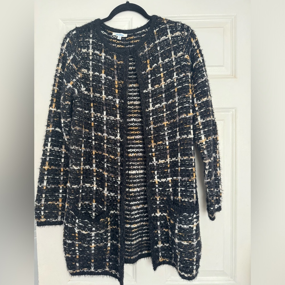 Cable knit cardigan perfect for fall and winter looks